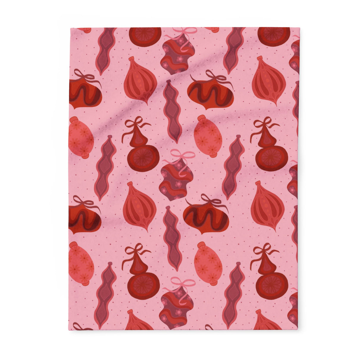 Holiday Ornament Pattern Fleece Blanket — Pink Red Christmas Baubles Cozy Throw