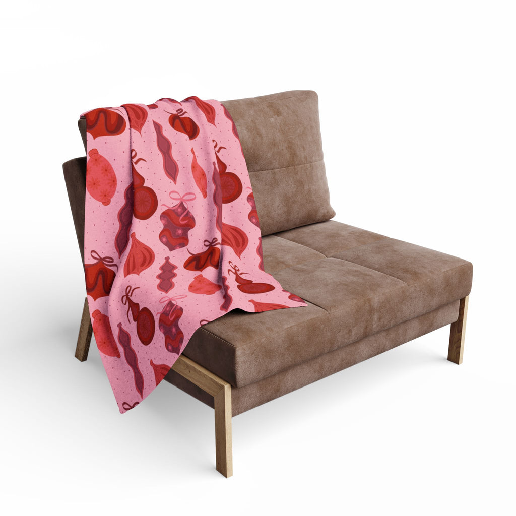 Holiday Ornament Pattern Fleece Blanket — Pink Red Christmas Baubles Cozy Throw